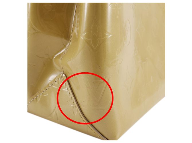 Louis Vuitton Yellow Monogram Vernis Reade PM Giallo - vista 13