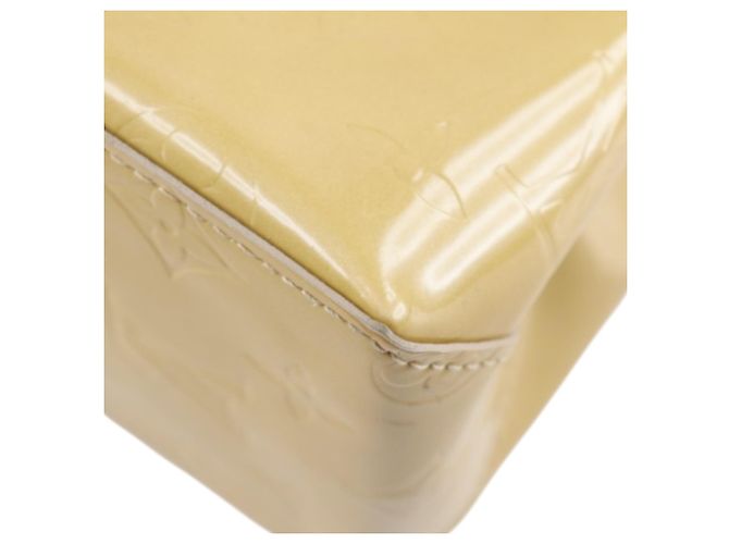 Louis Vuitton Yellow Monogram Vernis Reade PM Giallo - vista 17