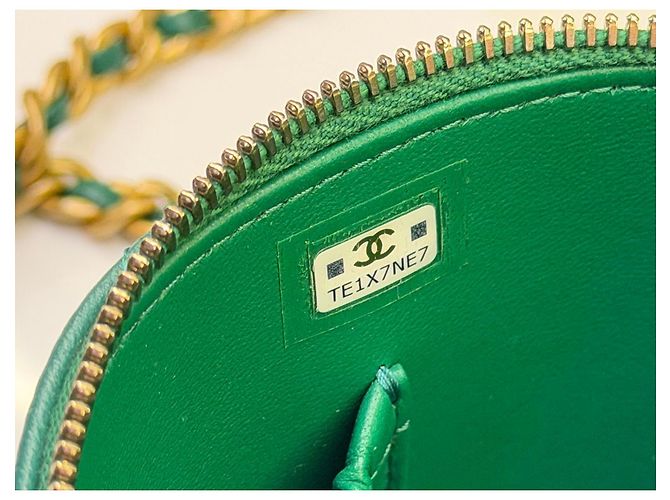 Chanel Vanity Case Klein in Grünem Lammleder - Ansicht 11