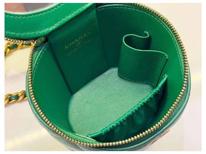 Chanel Vanity Case Klein in Grünem Lammleder - Ansicht 9
