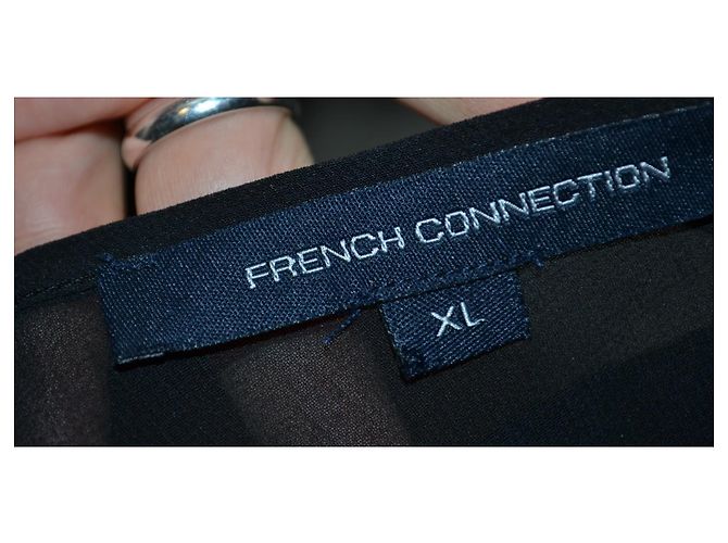 French Connection Top con stampa leopardata e maniche in chiffon Nero Stampa leopardo - vista 4