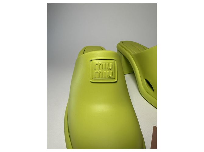 Miu Miu Soft Mules in Lime – Größe 37 Grün - Ansicht 6