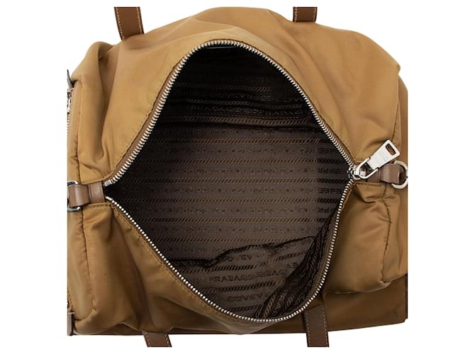 Prada Tessuto Nylon Small Duffle Marrone - vista 6