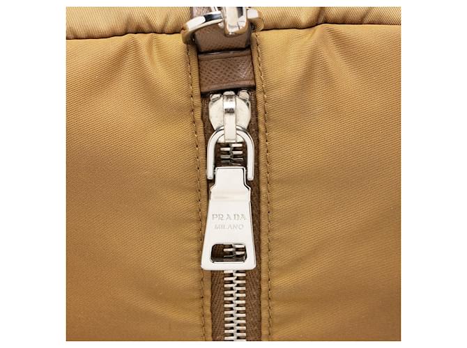 Prada Tessuto Nylon Small Duffle Marrone - vista 9