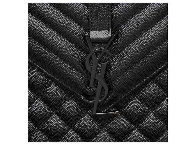 Borsa a Spalla Large Mixed Matelasse Grain de Poudre Monogram Saint Laurent Nero - vista 10