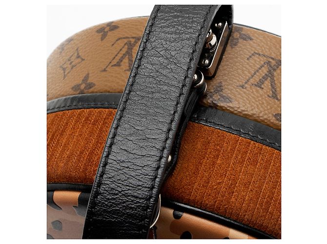 Borsa a Spalla Louis Vuitton Reverse Monogram Leopard Petite Boite Chapeau Nero - vista 10