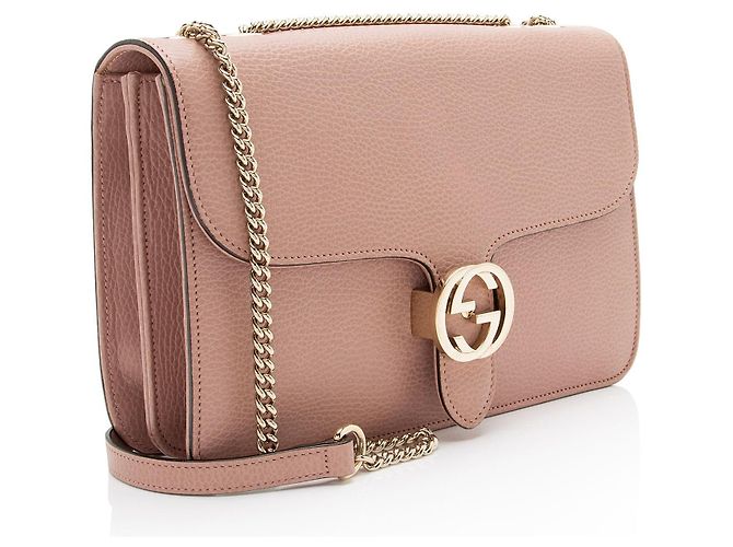 Borsa a tracolla Gucci in pelle di vitello granulata Interlocking G Medium Rosa - vista 2