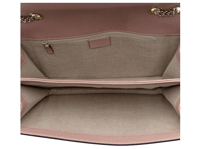 Borsa a tracolla Gucci in pelle di vitello granulata Interlocking G Medium Rosa - vista 7