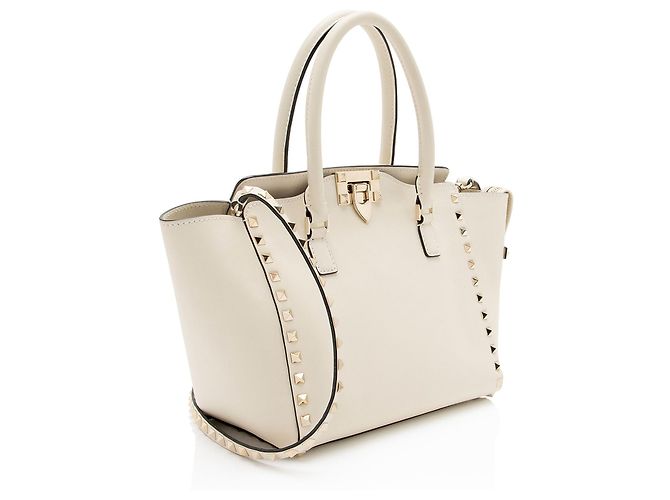 Valentino Garavani Sacote pequeno Valentino Rockstud de couro de bezerro com alça dupla Branco - vista 2