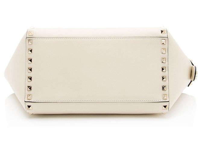 Valentino Garavani Sacote pequeno Valentino Rockstud de couro de bezerro com alça dupla Branco - vista 4