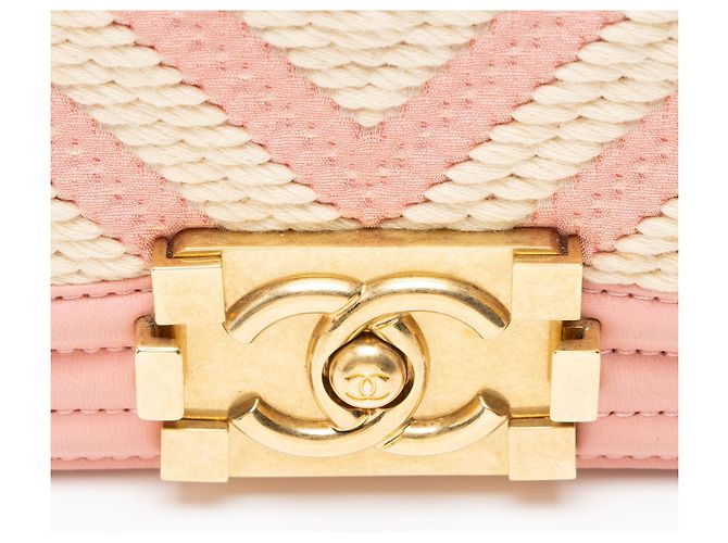 Borsa Boy Small di Chanel in chevron intrecciato Marrone Beige - vista 9