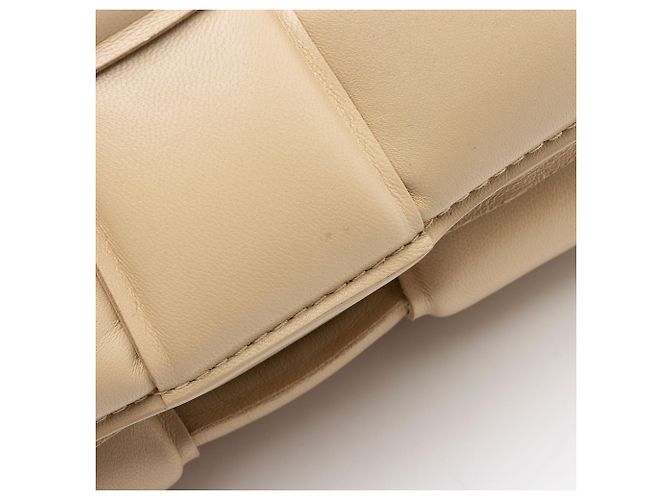 Borsa a tracolla Maxi Cassette in agnello Bottega Veneta Marrone Beige - vista 10