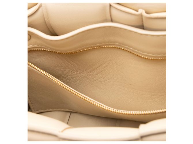 Borsa a tracolla Maxi Cassette in agnello Bottega Veneta Marrone Beige - vista 9