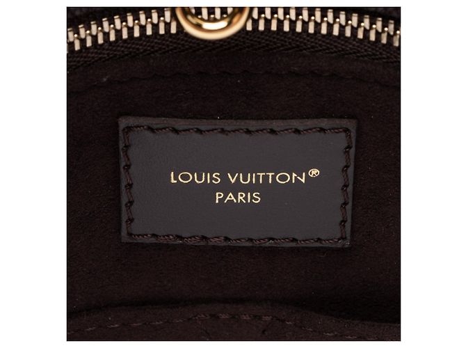 Tote Giant Monogram Empreinte Onthego MM Louis Vuitton Marrone - vista 7