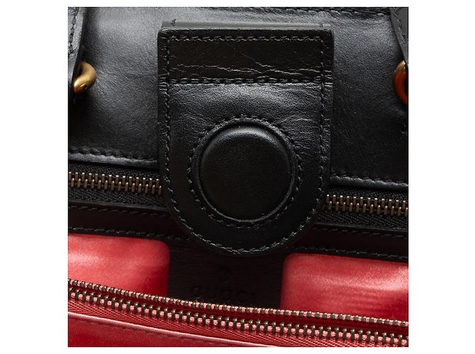 Borsa Gucci Bicolor Matelassé Pelle GG Marmont Top Handle Small Satchel Nero - vista 10