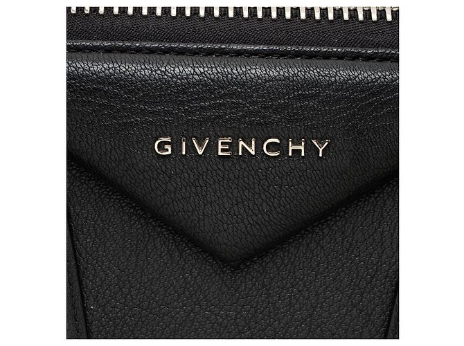 Borsa Givenchy Sugar Goatskin Antigona Small Nero - vista 9