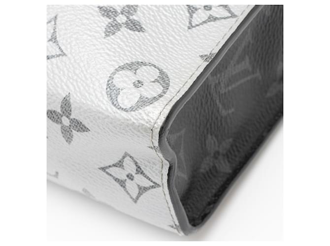 Pochette Louis Vuitton Monogram Eclipse Split Voyage MM Nero - vista 10