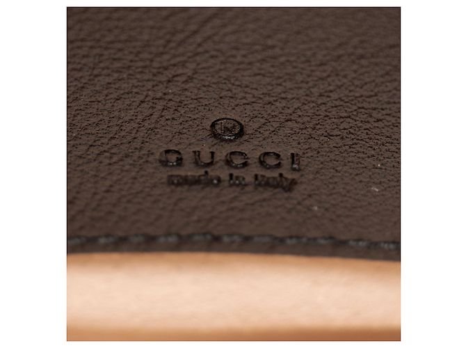 Borsa a secchiello piccola Gucci Matelasse Leather Torchon GG Marmont Marrone Beige - vista 8