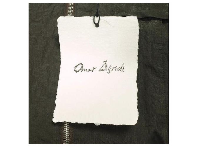 Autre Marque Abrigo con capucha de nailon ripstop Omar Afridi Castaño - vista 4