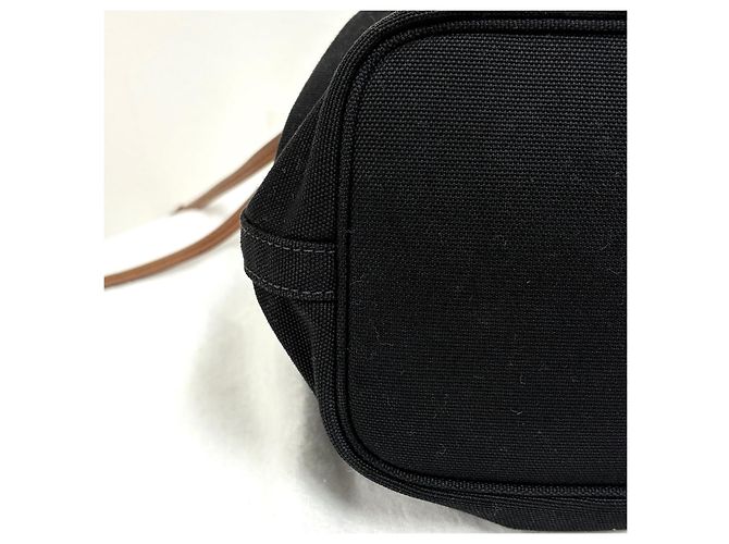 Prada Borsa a secchiello Kanapa in tela Crossbody Nera Nero - vista 11