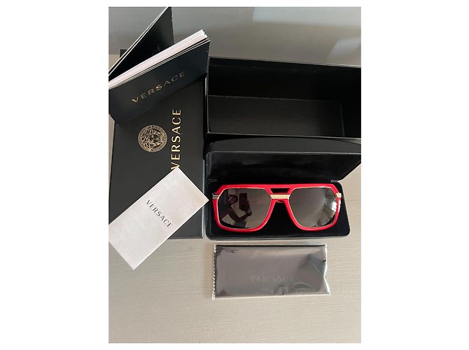 Versace Occhiali da Sole Medusa Biggie Rosso Gold hardware - vista 9