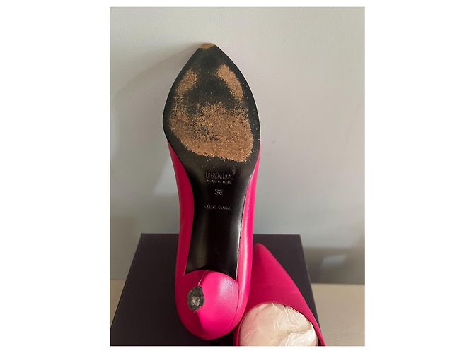 Prada Décolleté in pelle rosa - vista 5