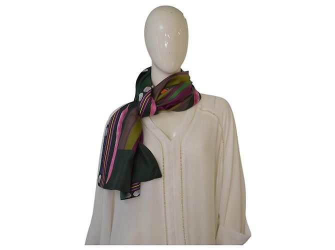 Echarpe Stole ETRO Milano 100% Seda Estampa de Frutas e Vegetais Uva Listrada Marrom Rosa Bege Verde Roxo Amarelo - vista 8