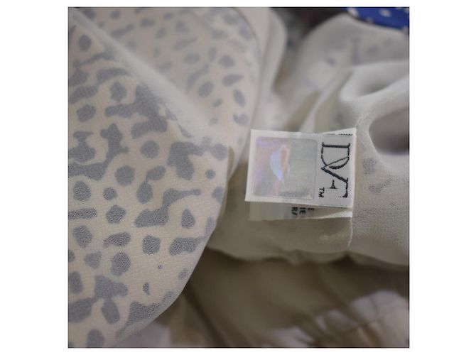 Mono de seda Diane von Furstenberg DVF Kawena para mujer 4 Azul Blanco con cinturón Cuello en V - vista 10