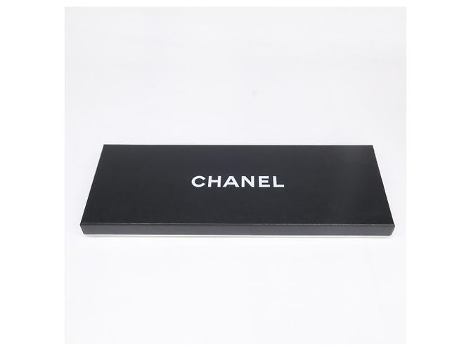 Chanel Coco Mark Lammfell-Pelzhandschuhe Schwarz - Ansicht 10