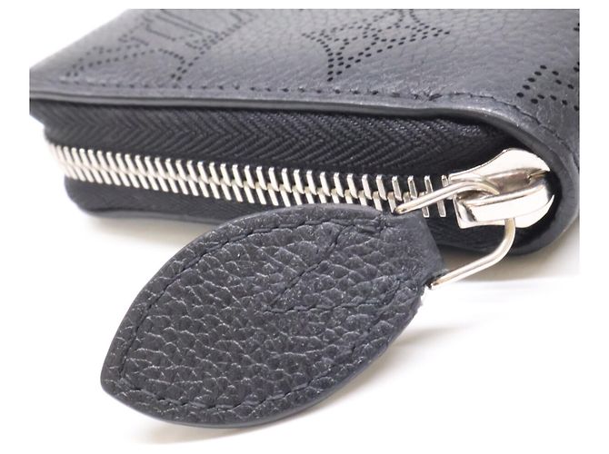 Zippy Louis Vuitton Mahina Long Wallet Black - view 10