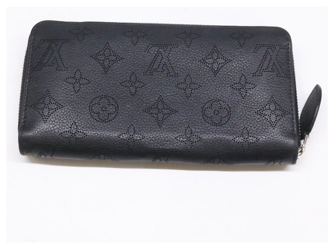 Zippy Louis Vuitton Mahina Long Wallet Black - view 6