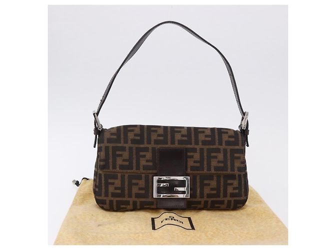 FENDI Zucca Canvas Mamma Baguette Shoulder Bag Marrone Argento Auth BA14206SAV - vista 12