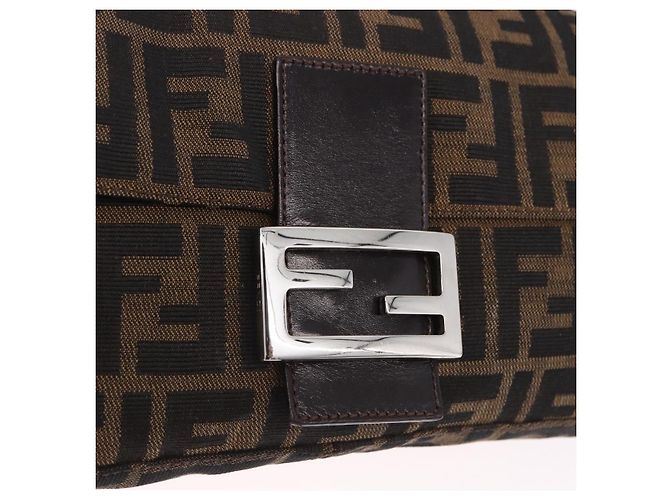 FENDI Zucca Canvas Mamma Baguette Shoulder Bag Marrone Argento Auth BA14206SAV - vista 20