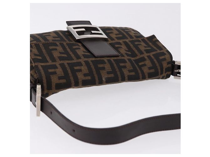 FENDI Zucca Canvas Mamma Baguette Shoulder Bag Marrone Argento Auth BA14206SAV - vista 6