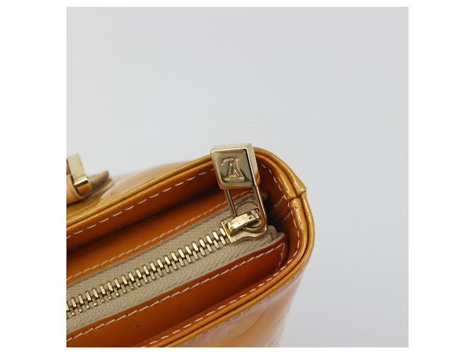 LOUIS VUITTON Borsa Monogram Vernis Houston Beige M91004 LV Auth ep15141 - vista 19