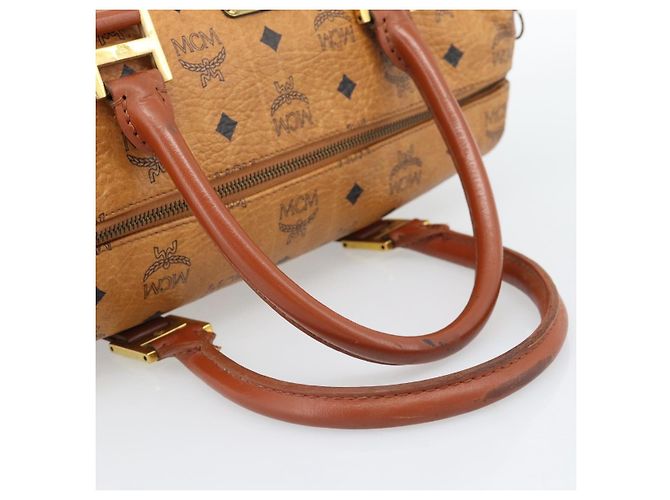 Bolsa Boston MCM Logogram Vicetos em PVC e couro marrom com detalhes dourados Auth 194565 - vista 7