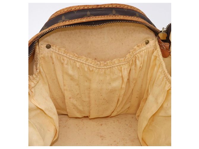 LOUIS VUITTON Monogram Sac Chasseur 40 Pet Carry M41924 LV Auth 192094 Monogramme - vue 22