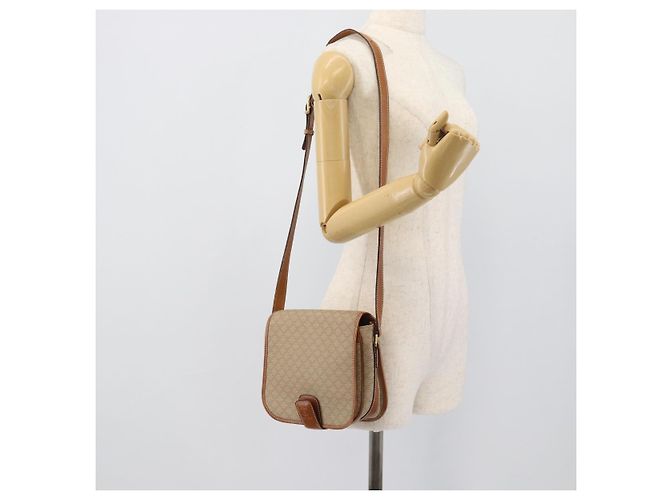 Céline Borsa a Spalla CELINE Macadam Canvas PVC Beige Oro Auth 193056 D'oro - vista 24
