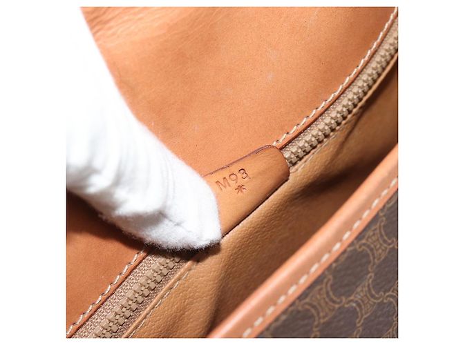Céline Bolsa de ombro CELINE Macadam em PVC e couro marrom com detalhes dourados Auth ka5340 - vista 12