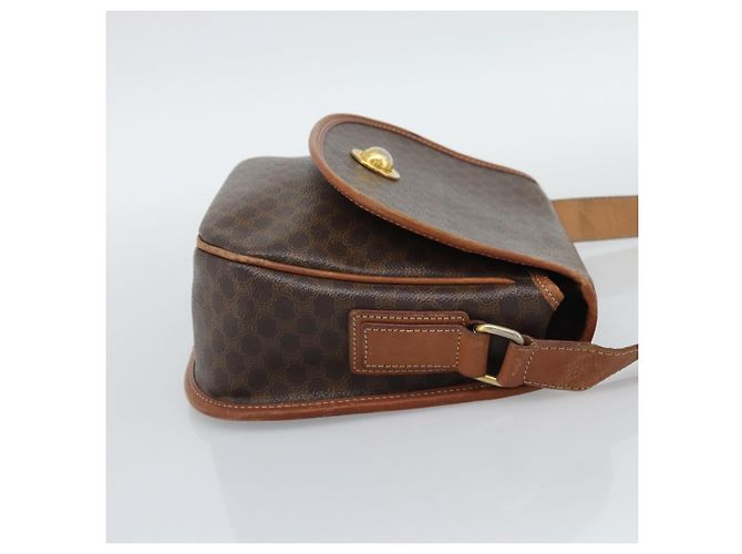 Céline Bolsa de ombro CELINE Macadam em PVC e couro marrom com detalhes dourados Auth ka5340 - vista 4
