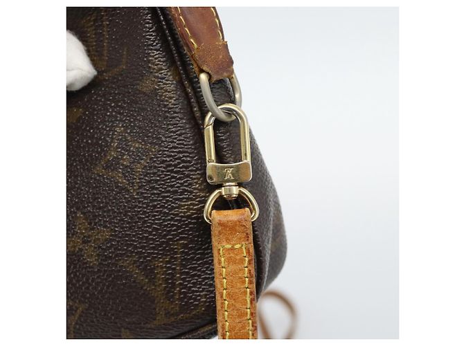 LOUIS VUITTON Monogram Pochette Accessoires Pochette M51980 LV Auth bs36314 Monogramma - vista 19