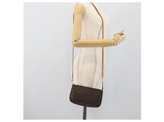 LOUIS VUITTON Monogram Pochette Accessoires Pochette M51980 LV Auth bs36314 Monogramma - vista 22