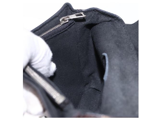 LOUIS VUITTON Yamamoto Kansai Pochette Kabuki Mask M43532 Auth ka5449SAM Nero Monogramma - vista 22