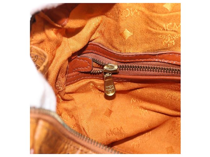 Borsa Boston MCM Logogram Vicetos in PVC e pelle Marrone Oro Auth 193811 D'oro - vista 20