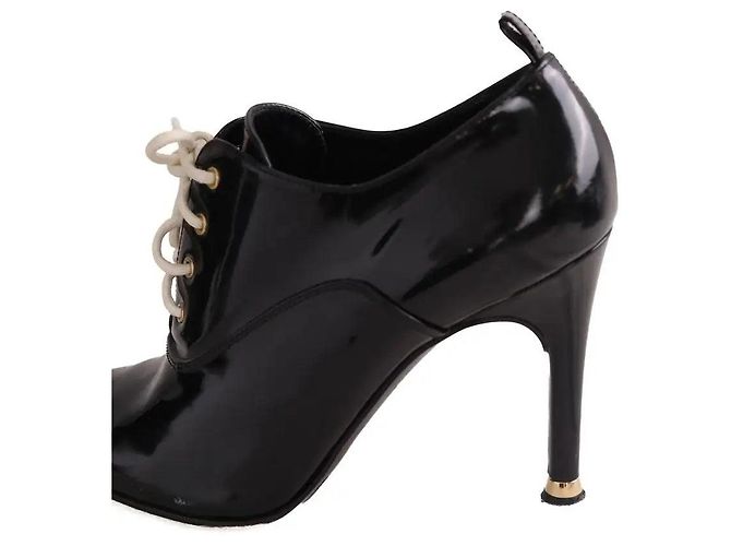 Botas Louis Vuitton de charol negro Talla 40 - vista 4
