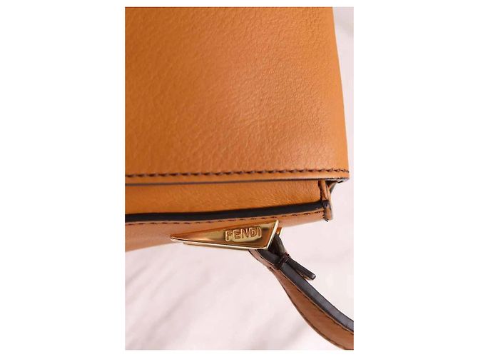 Baguette Fendi Bolsa de ombro camel Camelo - vista 5