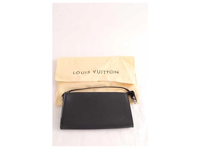 Clutch Louis Vuitton Epi in pelle nera Nero - vista 7
