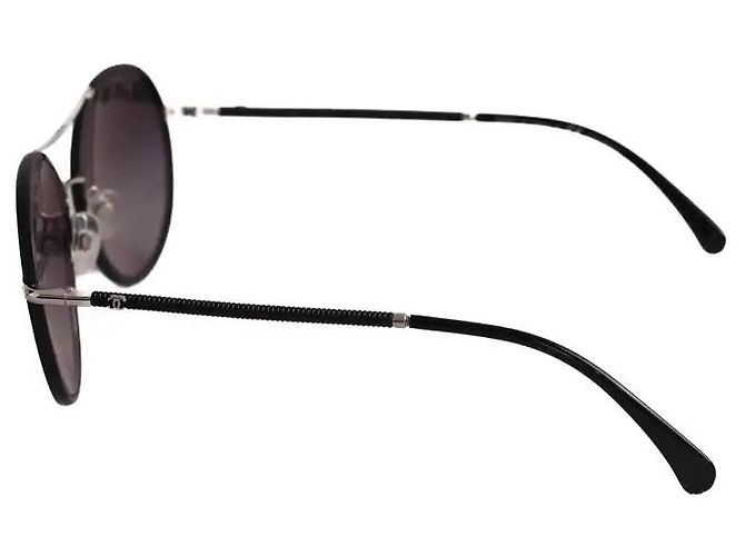 Gafas de sol Chanel negras de metal Negro - vista 2