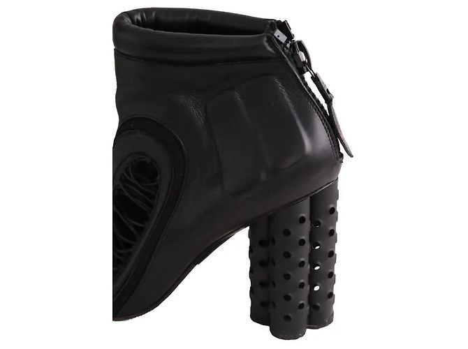 Louis Vuitton Schwarze Stiefel - Ansicht 4
