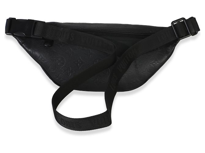 Bumbag Discovery Black Monogram Shadow Louis Vuitton Nero - vista 2